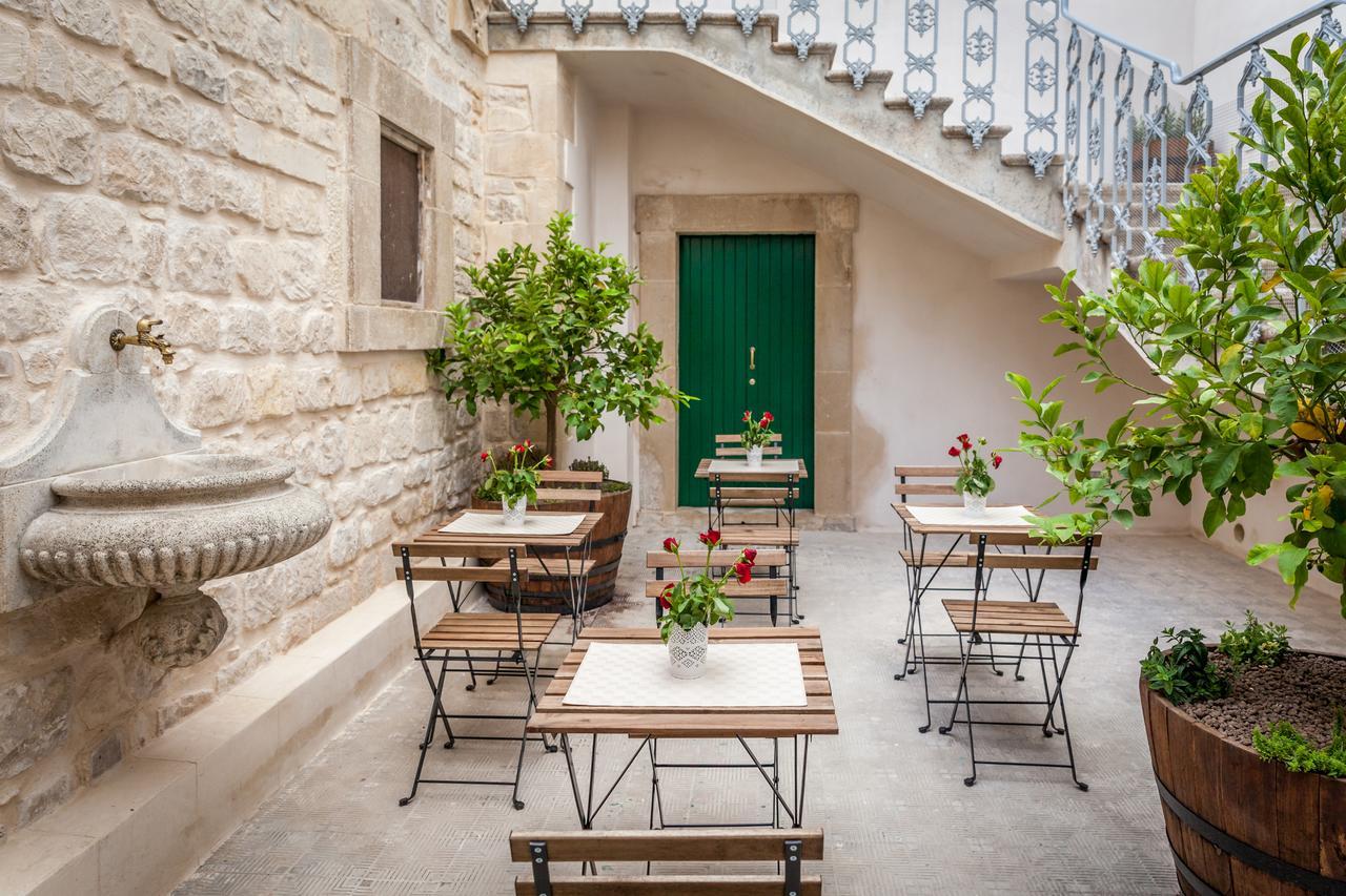 Bed and Breakfast Palazzo Montalbano Scicli Exteriér fotografie