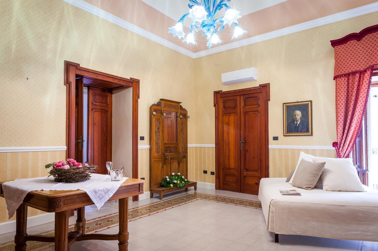 Bed and Breakfast Palazzo Montalbano Scicli Exteriér fotografie